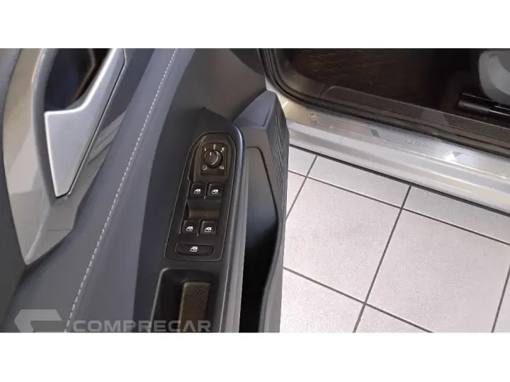 TAOS 1.4 250 TSI TOTAL FLEX HIGHLINE AUTOMÁTICO