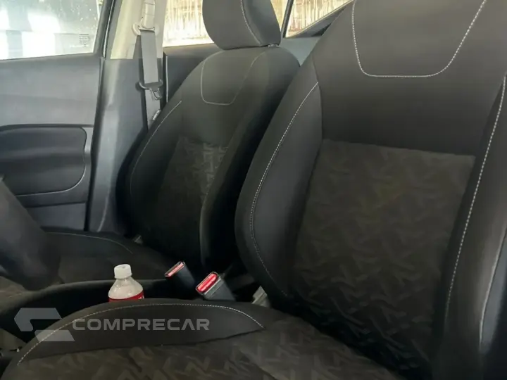 Kicks 1.6 16V Flexstart Active Xtronic