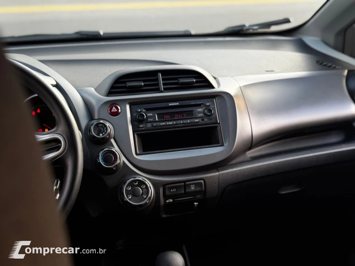 FIT 1.4 LX 16V
