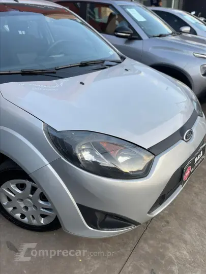 FIESTA 1.6 MPI Sedan 8V