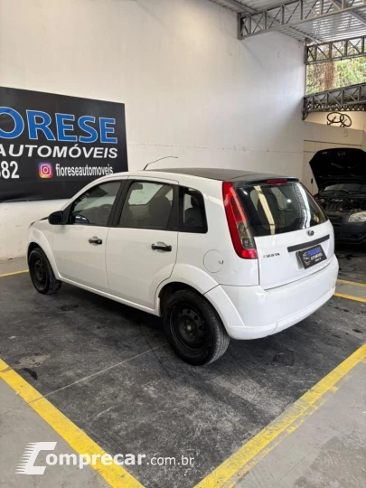 FORD FIESTA 1.0 MPI HATCH 8V