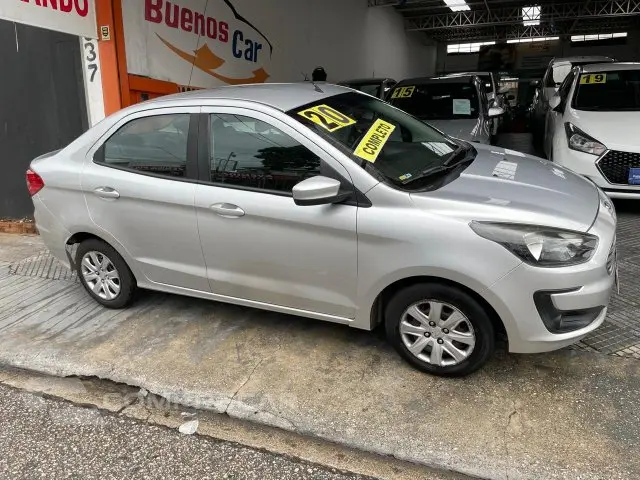 KA - 1.0 TI-VCT SE SEDAN MANUAL