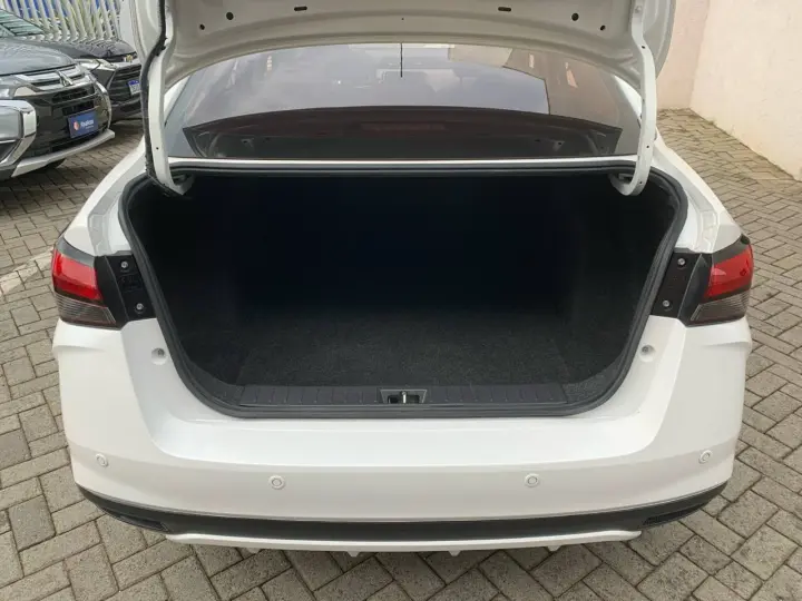 VERSA Sense 1.6 16V Flex Aut.