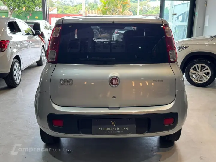 UNO 1.0 EVO VIVACE 8V FLEX 4P MANUAL