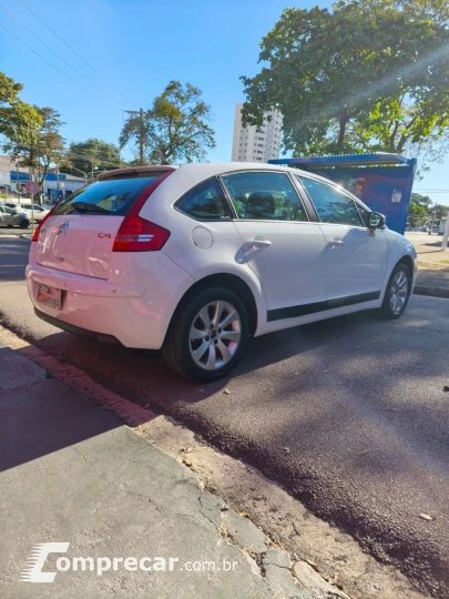 C4 Hatch 1.6 16V 4P GLX