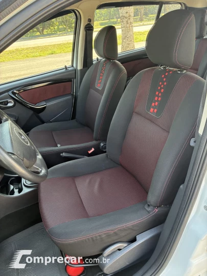 SANDERO 1.6 Stepway 8V