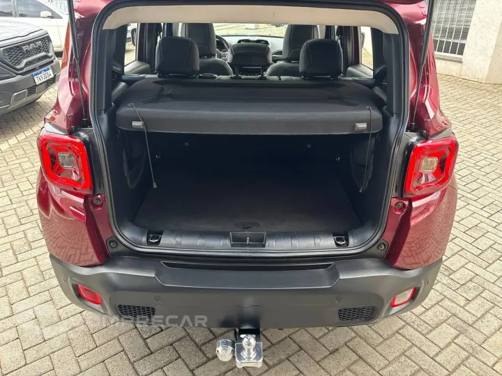 Renegade Limited 1.8 4x2 Flex 16V Aut.