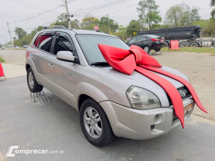 TUCSON 2.7 MPFI GLS 24V 175cv 4WD