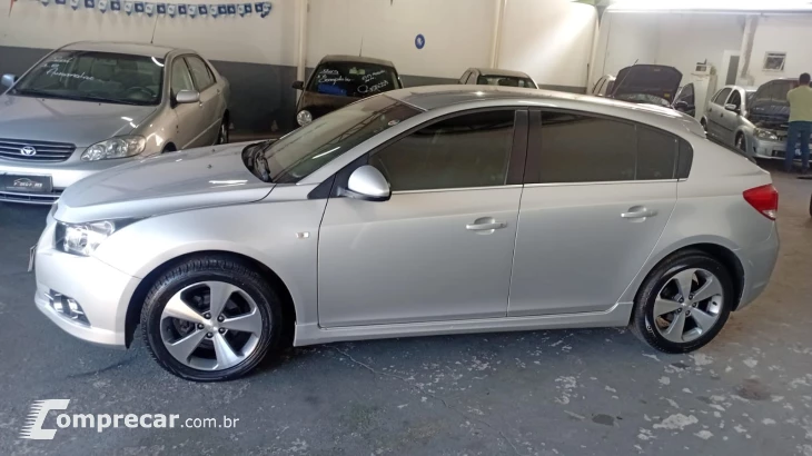 cruze lt