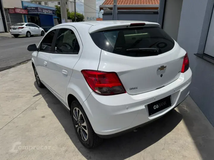 ONIX 1.4 MPFI LTZ 8V