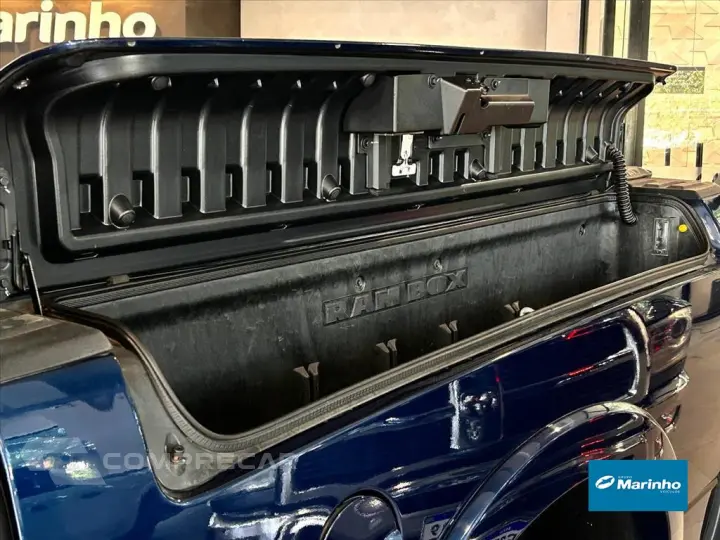 3500 6.7 I6 TURBO DIESEL LARAMIE CD 4X4 AUTOMÁTICO