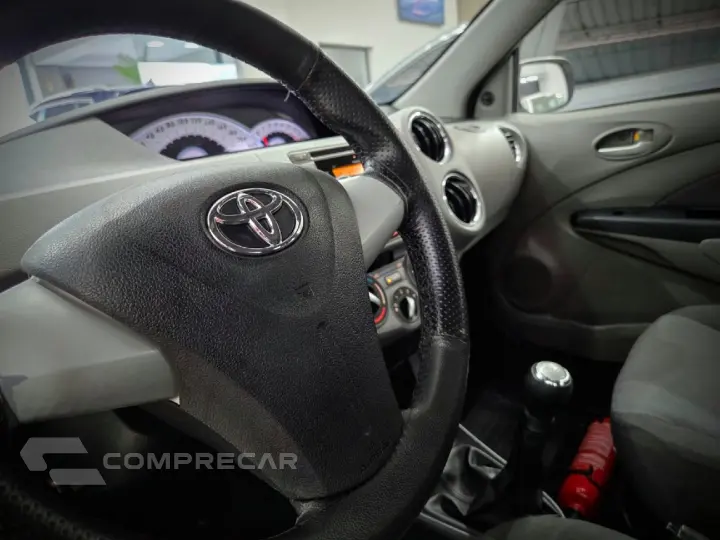 ETIOS 1.5 XLS 16V FLEX 4P MANUAL