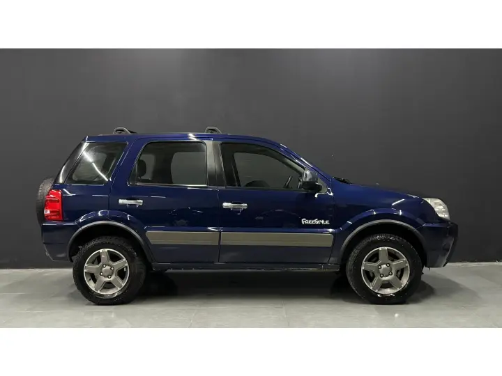 ECOSPORT 1.6 XLT FREESTYLE 8V FLEX 4P MANUAL