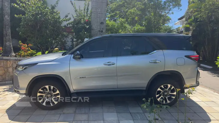 HILUX SW4 2.8 D-4d Turbo Diamond 7L 4X4