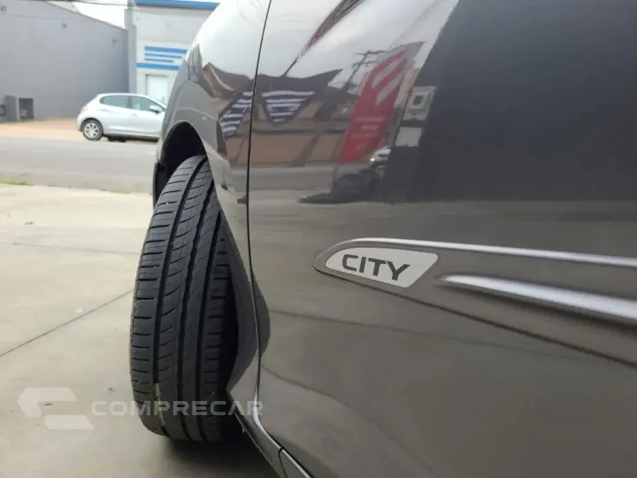 CITY Sedan Personal 1.5 Flex 16V Aut.