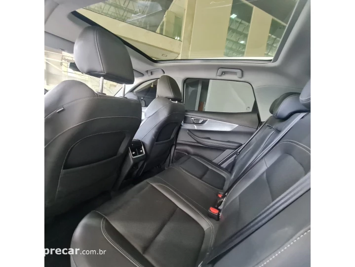 TIGGO 5X PRO 1.5 TCI FLEX HYBRID CVT