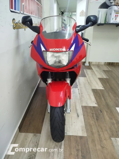 CBR 600 F