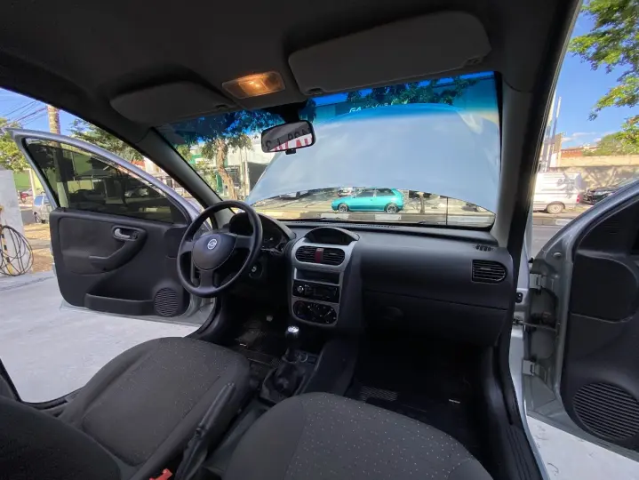 CORSA 1.4 MPFI Premium 8V