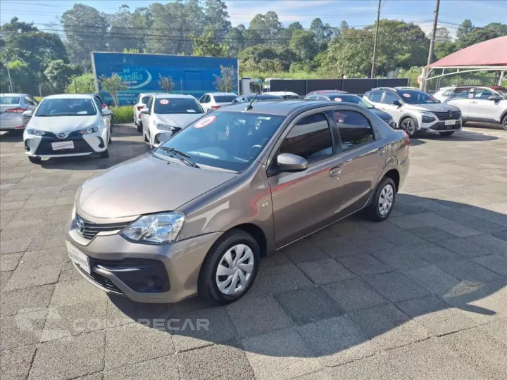 ETIOS 1.5 XS SEDAN 16V FLEX 4P AUTOMÁTICO