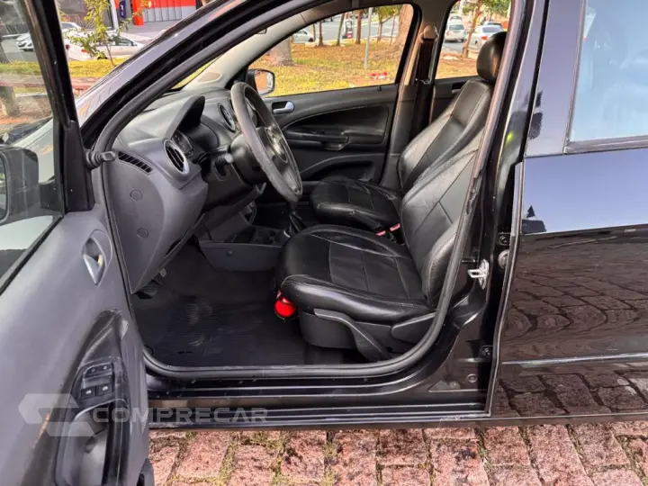 Gol (novo) 1.0 Mi Total Flex 8V 4p