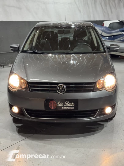 POLO SEDAN 1.6 MI Comfortline 8V