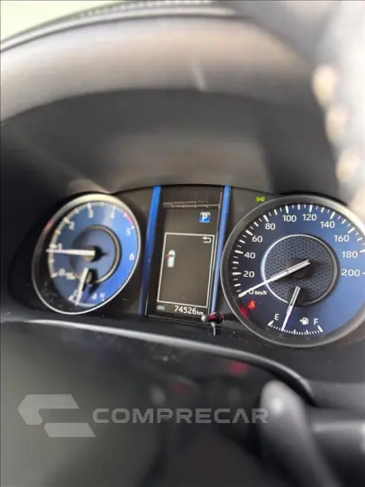 HILUX SW4 2.8 D-4D TURBO DIESEL SRX 7L 4X4 AUTOMÁ