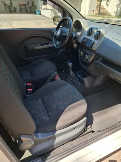 UNO 1.0 EVO Vivace 8V