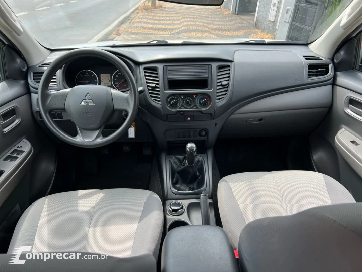 L200 TRITON 2.4 16V Turbo GL CD 4X4