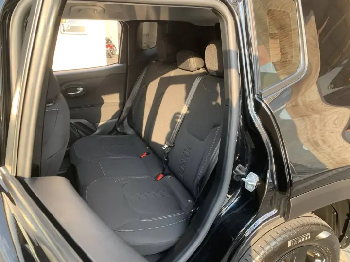 Renegade T270 1.3 TB 4x2 Flex Aut.