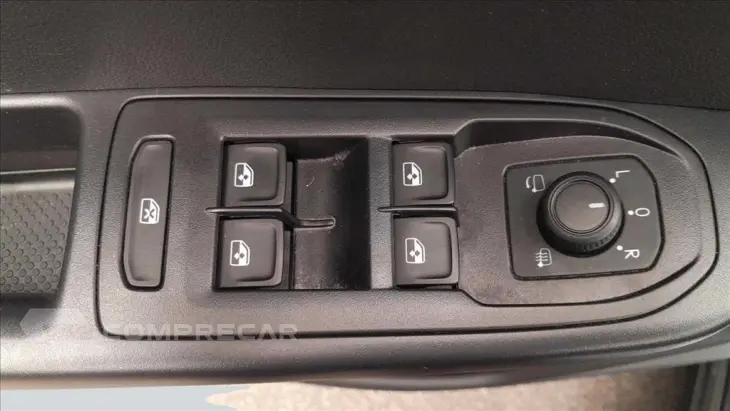 TAOS 1.4 250 TSI TOTAL FLEX HIGHLINE AUTOMÁTICO