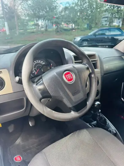 Palio Celebration 1.0 Fire Flex 8V 4p