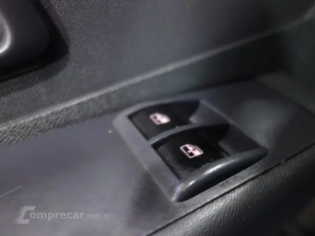 STRADA - 1.4 MPI HARD WORKING CE 8V 2P MANUAL