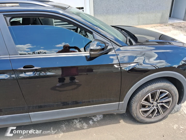 T CROSS 200 TSI