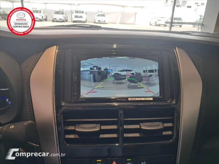YARIS 1.5 16V FLEX SEDAN XL LIVE MULTIDRIVE