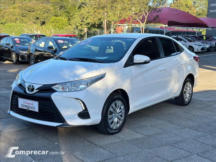 YARIS 1.5 16V FLEX SEDAN XL LIVE MULTIDRIVE