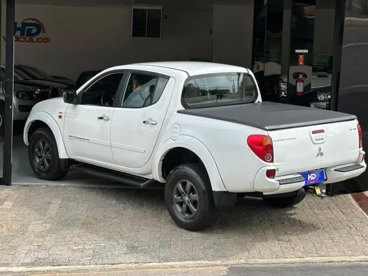 L200 TRITON 3.2 D
