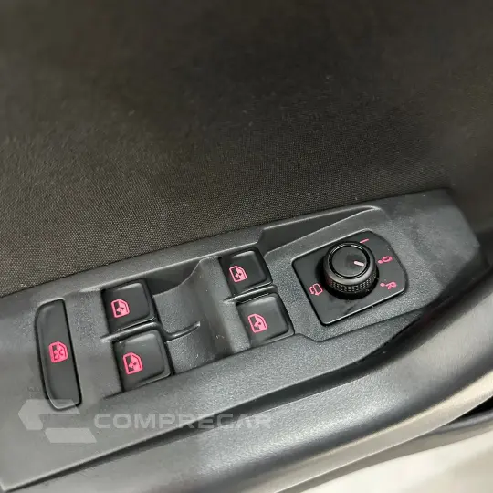 Nivus Highline 1.0 200 TSI Flex Aut.