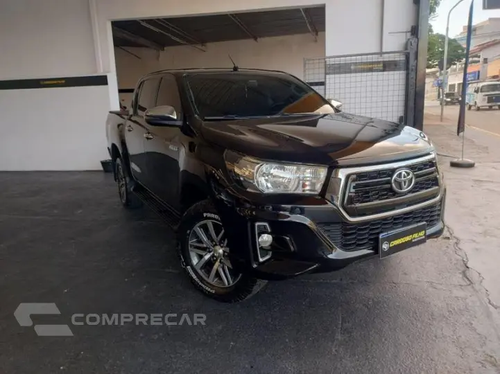 HILUX CD SRV 4X4 2.8 TDI DIESEL AUT.