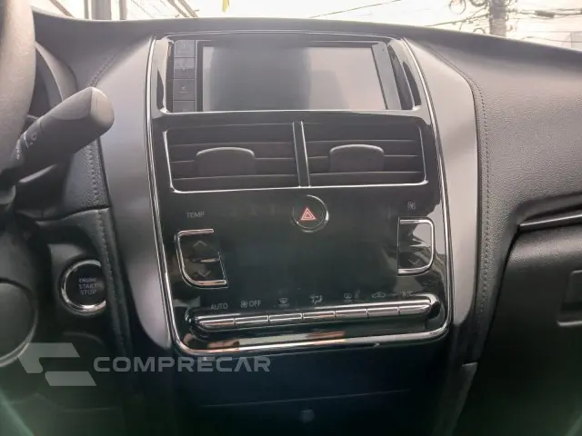 YARIS SEDAN - 1.5 16V SEDAN XS CONNECT MULTIDRIVE