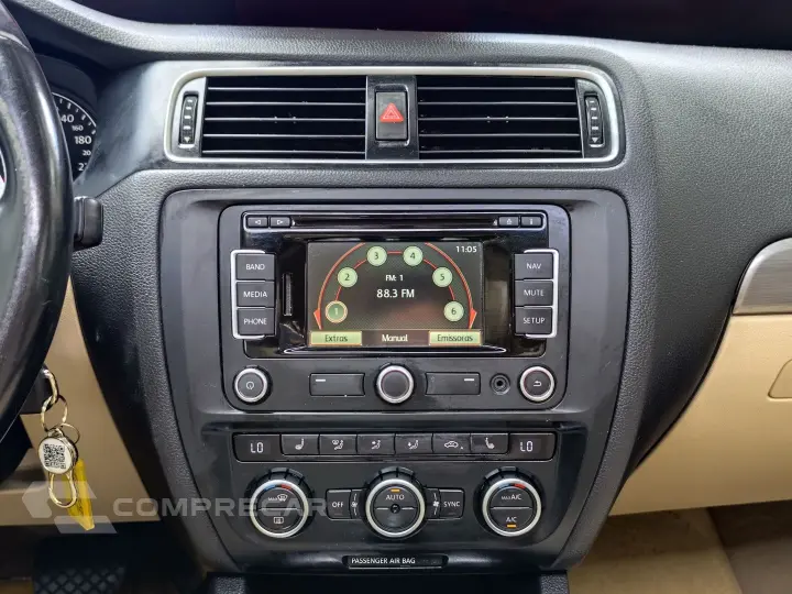 JETTA 2.0 TSI HIGHLINE 211CV GASOLINA 4P TIPTRONIC