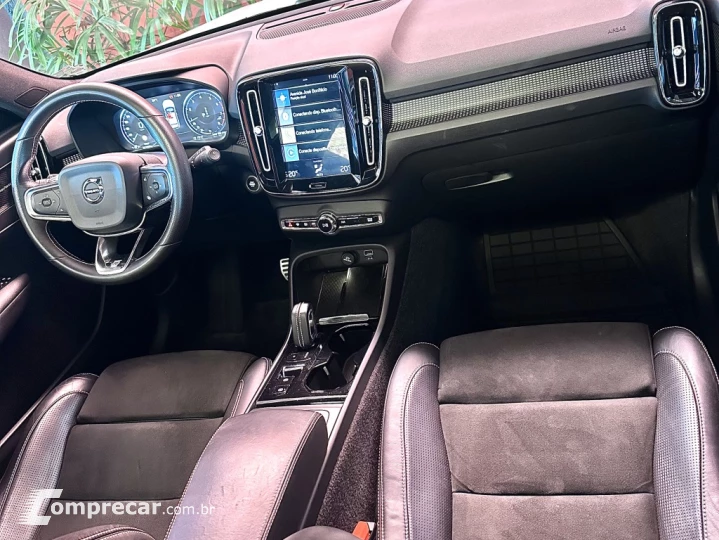 XC 40 2.0 T5 GASOLINA MOMENTUM AWD GEARTRONIC