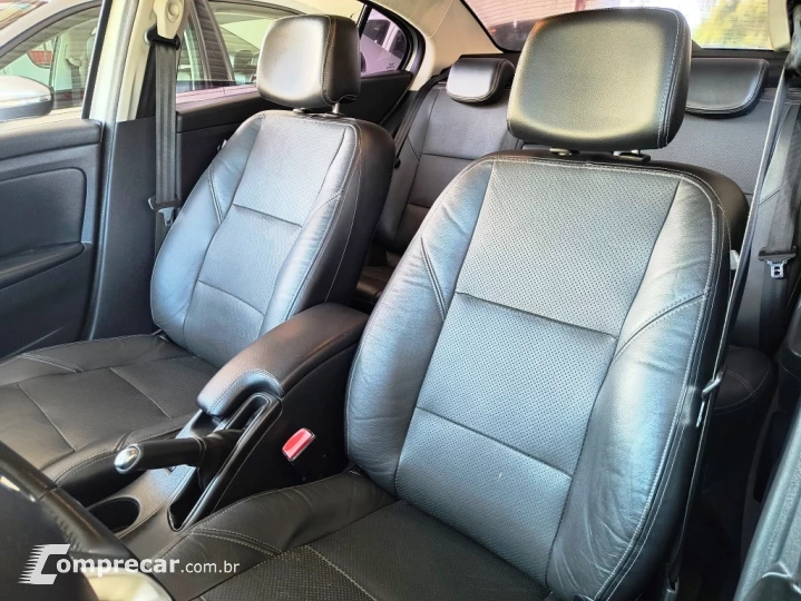 FLUENCE 2.0 Dynamique 16V