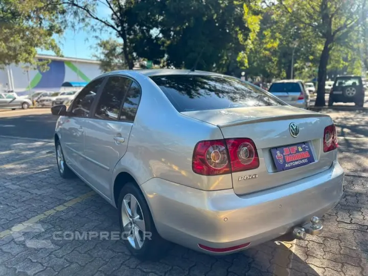 POLO SEDAN 1.6 MI 8V