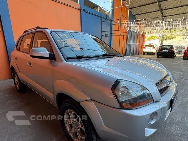 TUCSON - 2.0 MPFI GLS 16V 143CV 2WD 4P AUTOMÁTICO