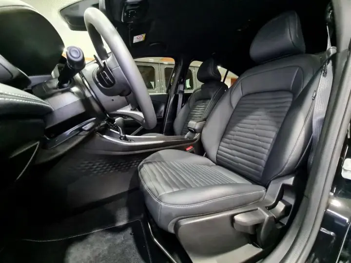 FASTBACK LIMITED ED.1.3 270 T.FLEX AUT.