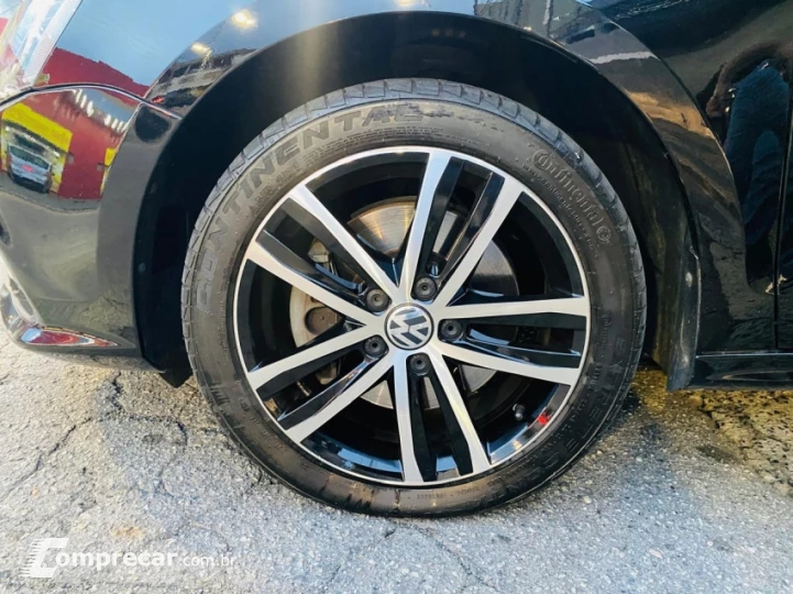 JETTA 2.0 TSI Highline 211cv