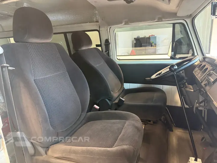 KOMBI 1.6 STD 8V GASOLINA 3P MANUAL