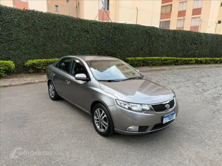 CERATO 1.6 EX3 Sedan 16V