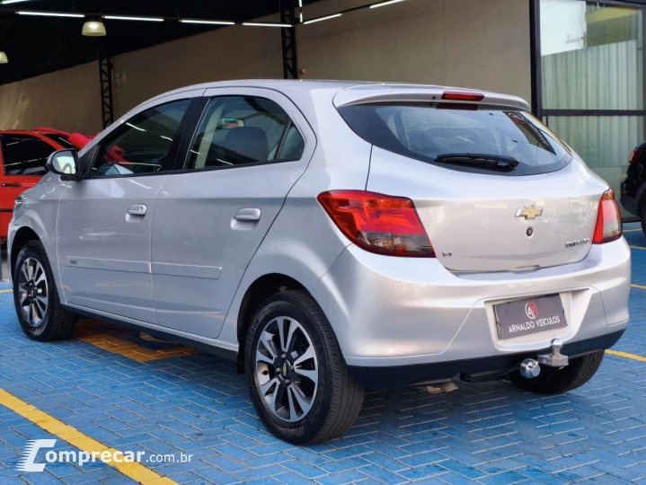 ONIX HATCH LTZ 1.4 8V FlexPower 5p Mec.