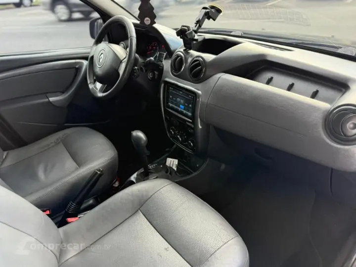 DUSTER TECHROAD 2.0 Hi-Flex 16V Aut.